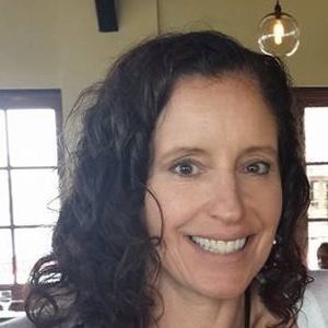 Meet your Posher, Kendra